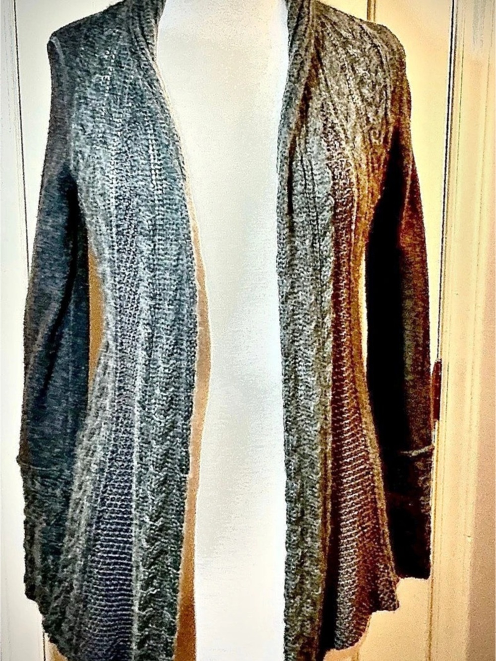 Anthropologie Moth Gray Cable Knit Open Front Cardigan Sweater XS